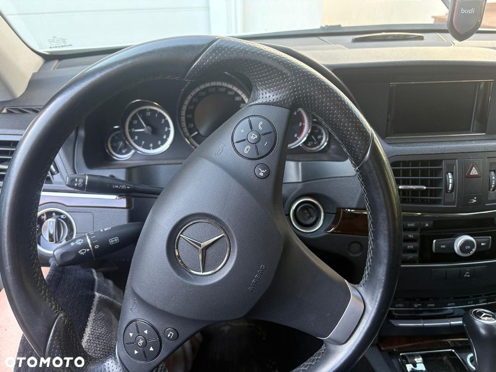 Mercedes-Benz Klasa E - 2