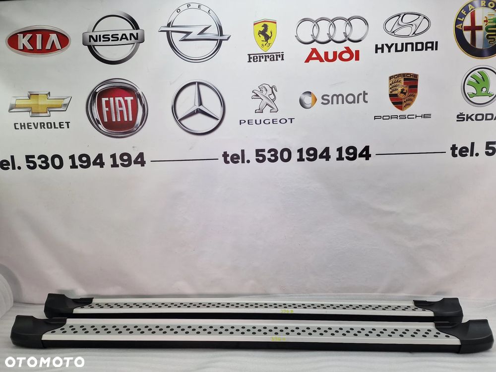 DACIA DUSTER II 17- LISTWA PROGOWA / STOPIEŃ , NR 8201700147 , NR AUKCJI PR396 - 1