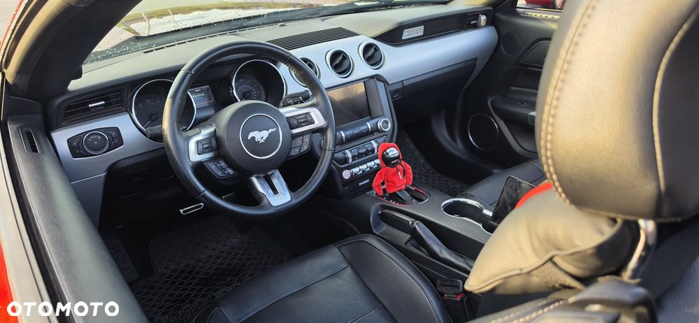 Ford Mustang Cabrio 2.3 Eco Boost - 9