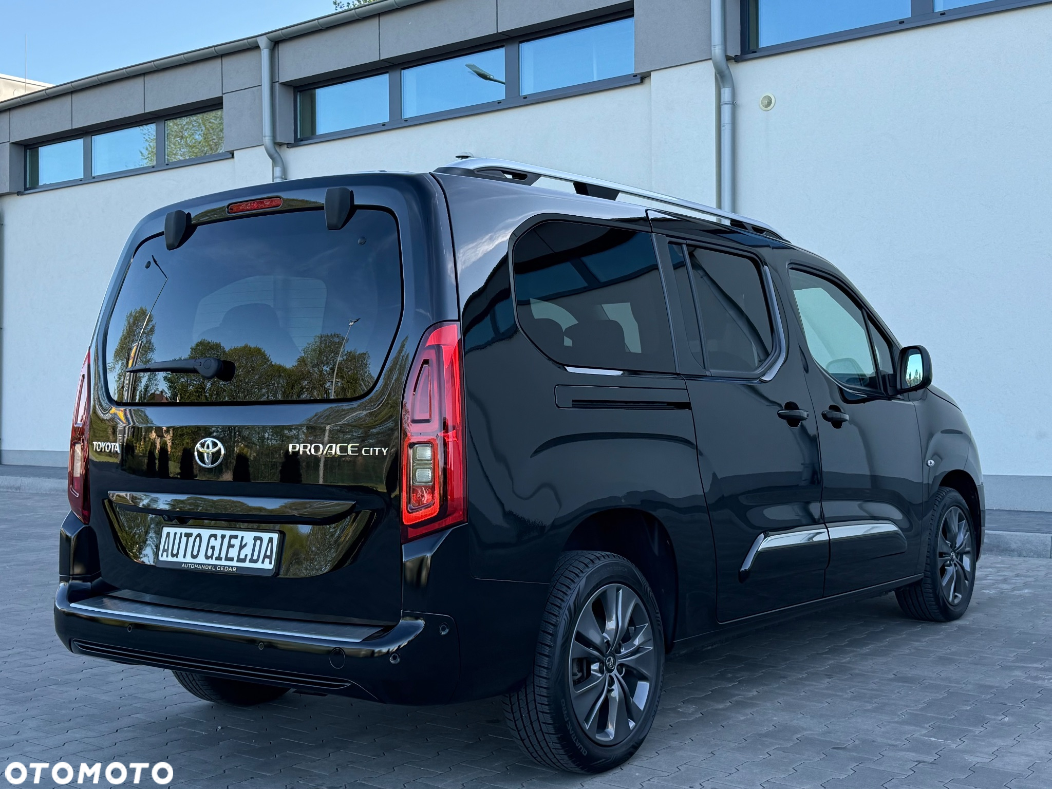 Toyota Proace City L2 1,5-l D-4D S&S Autm - 17