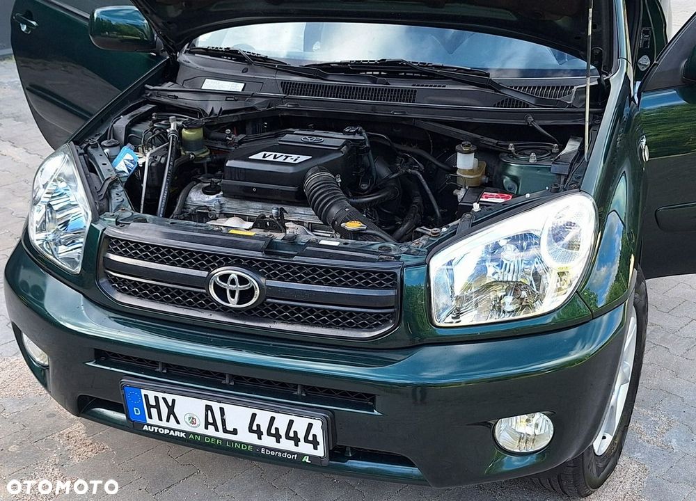 Toyota RAV4 - 12
