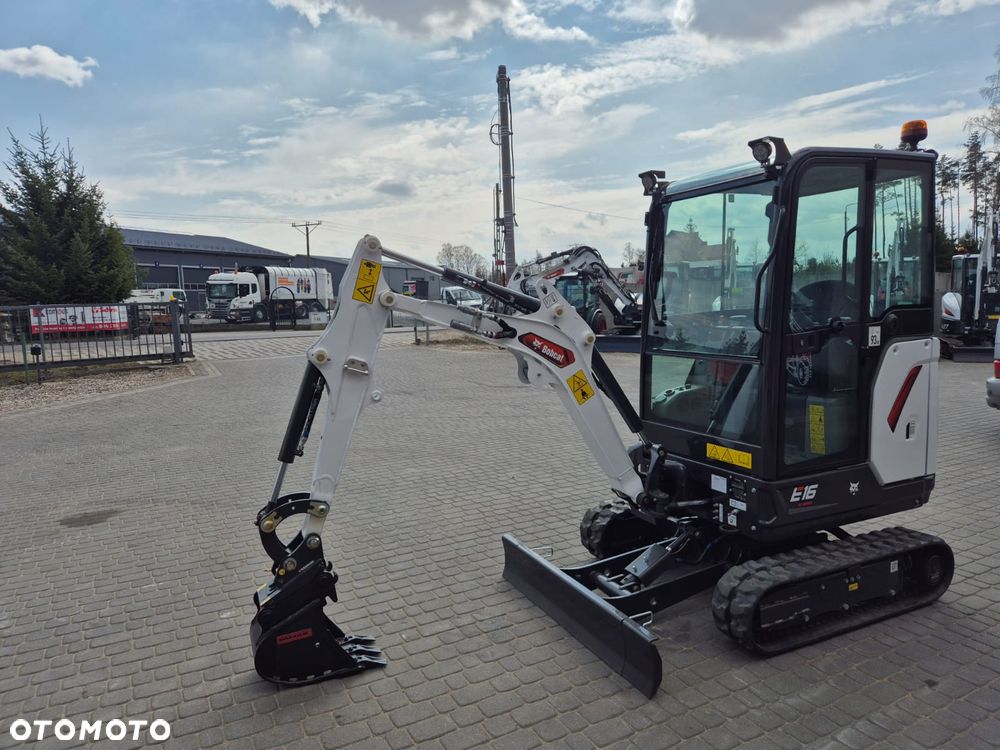 Bobcat E16 - 8