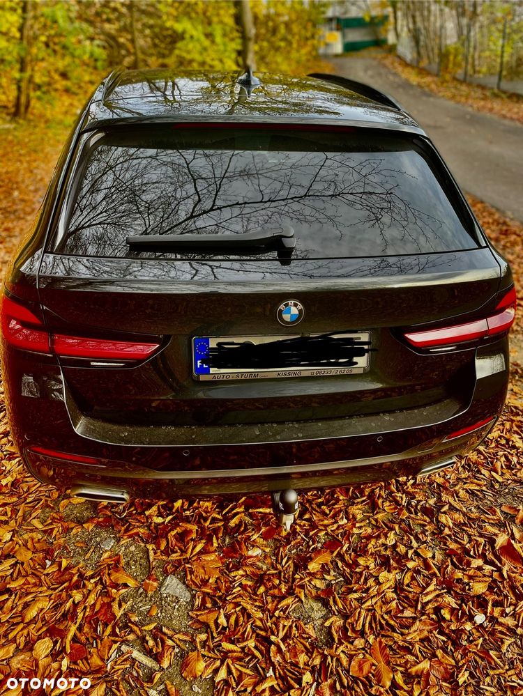 BMW Seria 5 520d M Sport Edition - 6