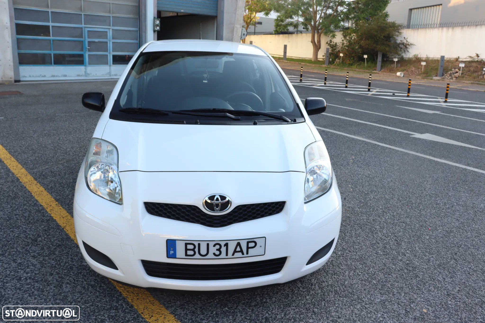 Toyota Yaris 1.0 VVT-i Comfort - 36