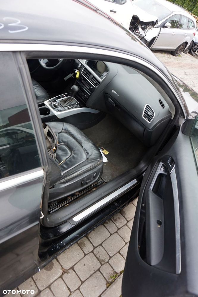 AUDI A5 I 8T COUPE 2008 LZ9Y 2.7 TDI CAMA 190KM KSS CZARNY na części - 14