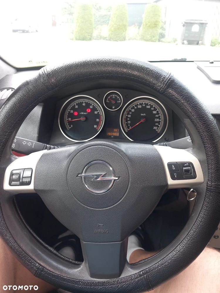 Opel Astra - 6