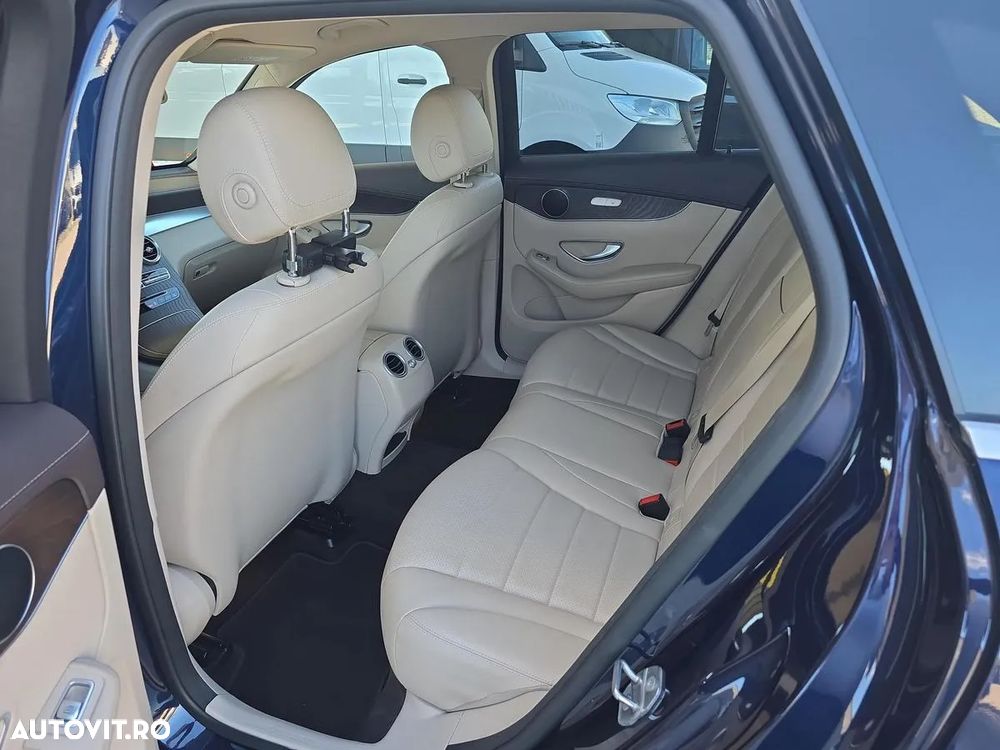 Mercedes-Benz GLC 250 4MATIC - 14