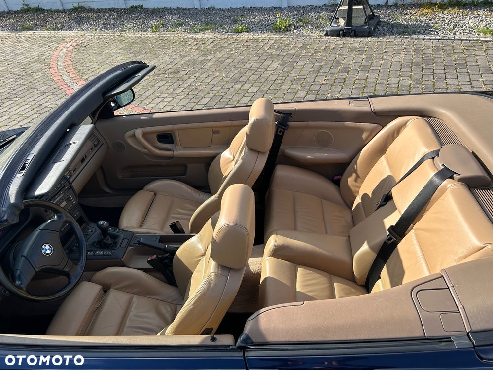 BMW Seria 3 328i - 15