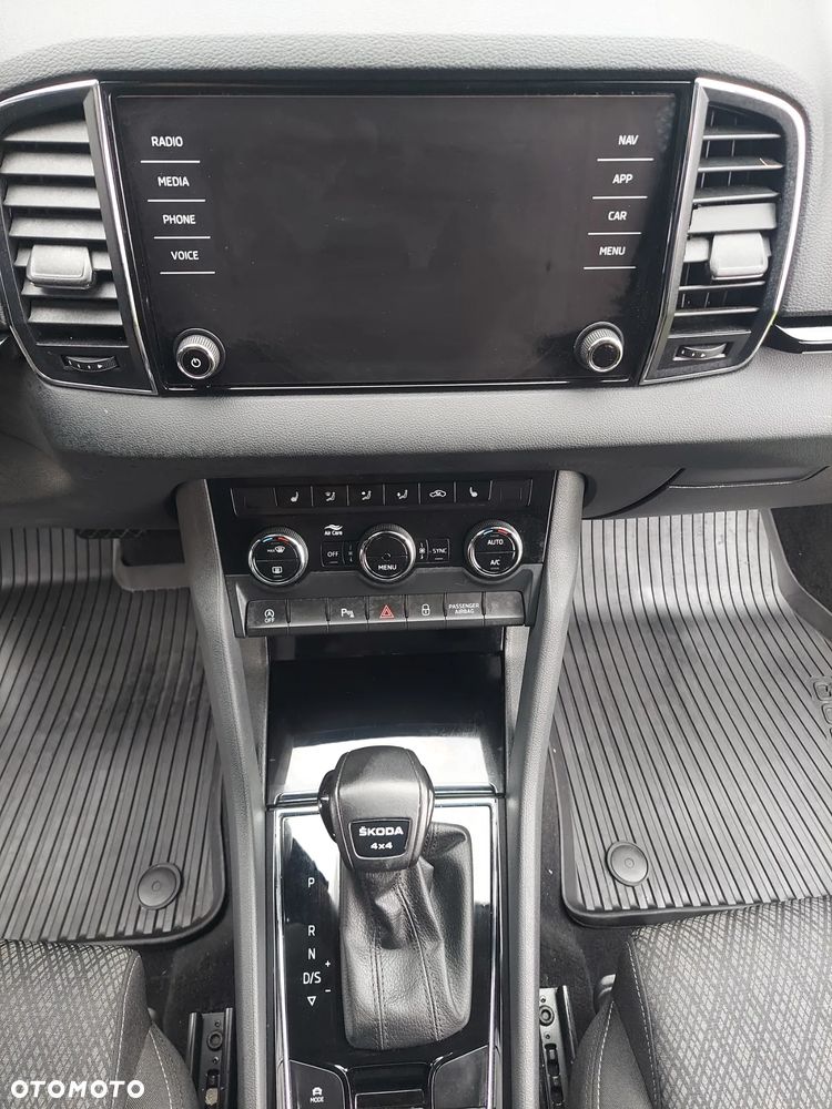 Skoda Karoq 2.0 TDI SCR 4x4 Style DSG - 22