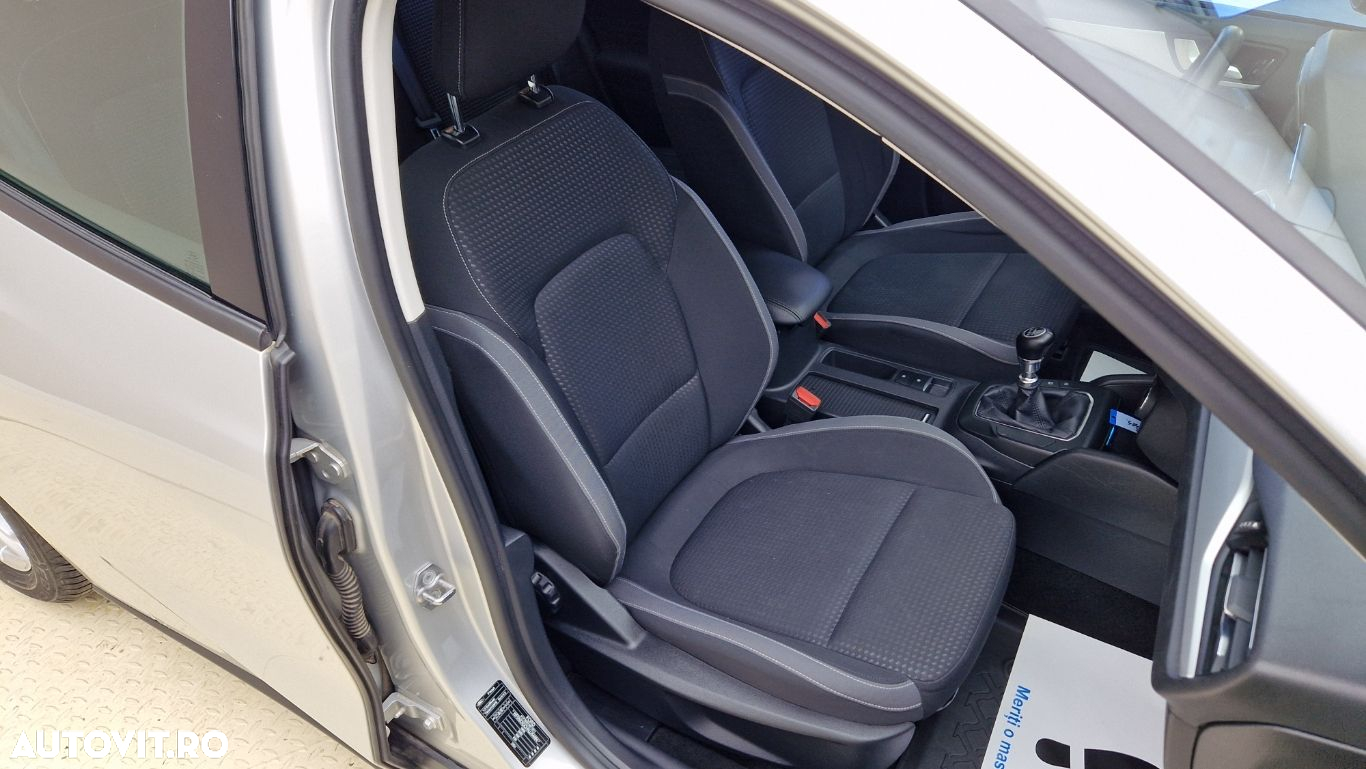 Ford Focus - 17
