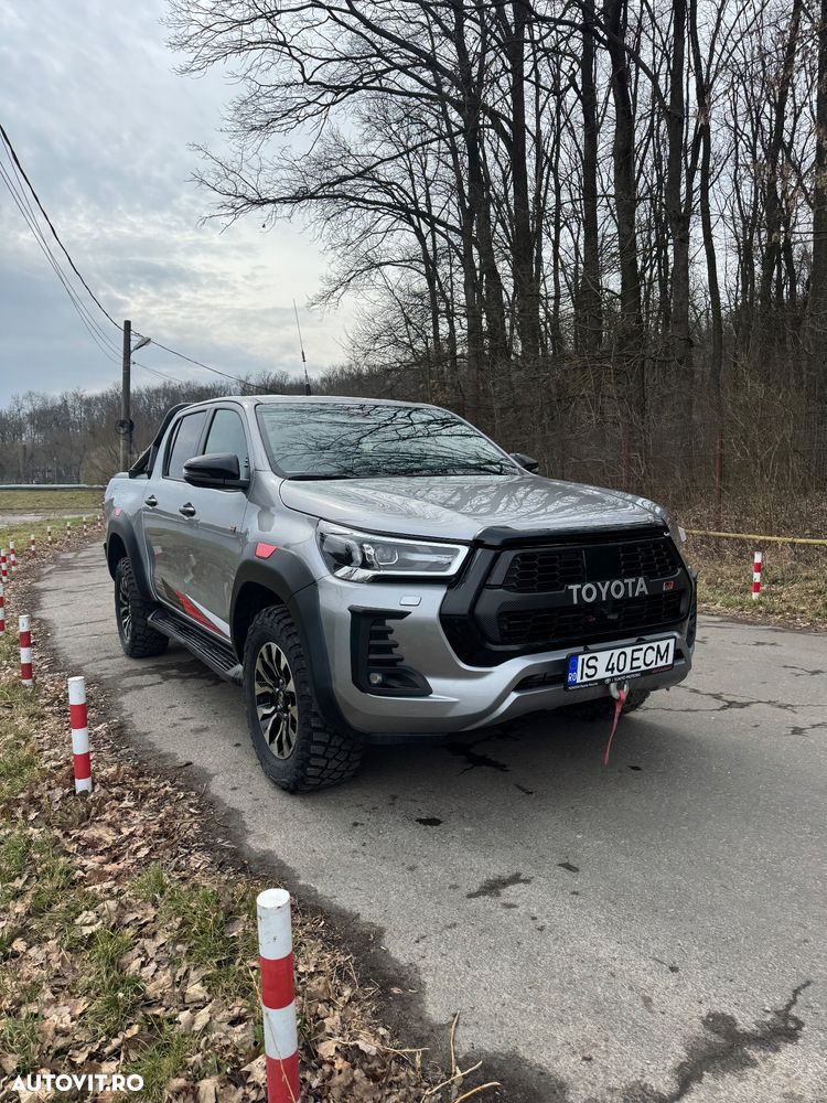 Toyota Hilux 2.8D 204CP 4x4 Double Cab AT GR Sport - 1