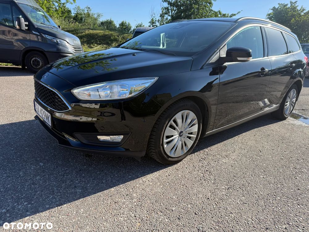 Ford Focus 1.0 EcoBoost Trend - 4