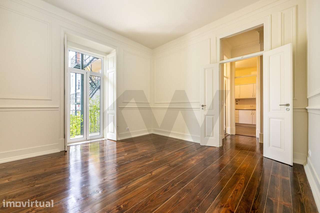 **Apartamento T2+1 em Campo de Ourique - Elegância e Conforto em Lisbo - Grande imagem: 5/60