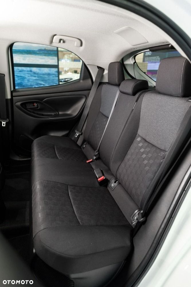 Toyota Yaris - 19