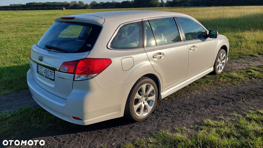 Subaru Legacy 2.0i Trend AT - 2