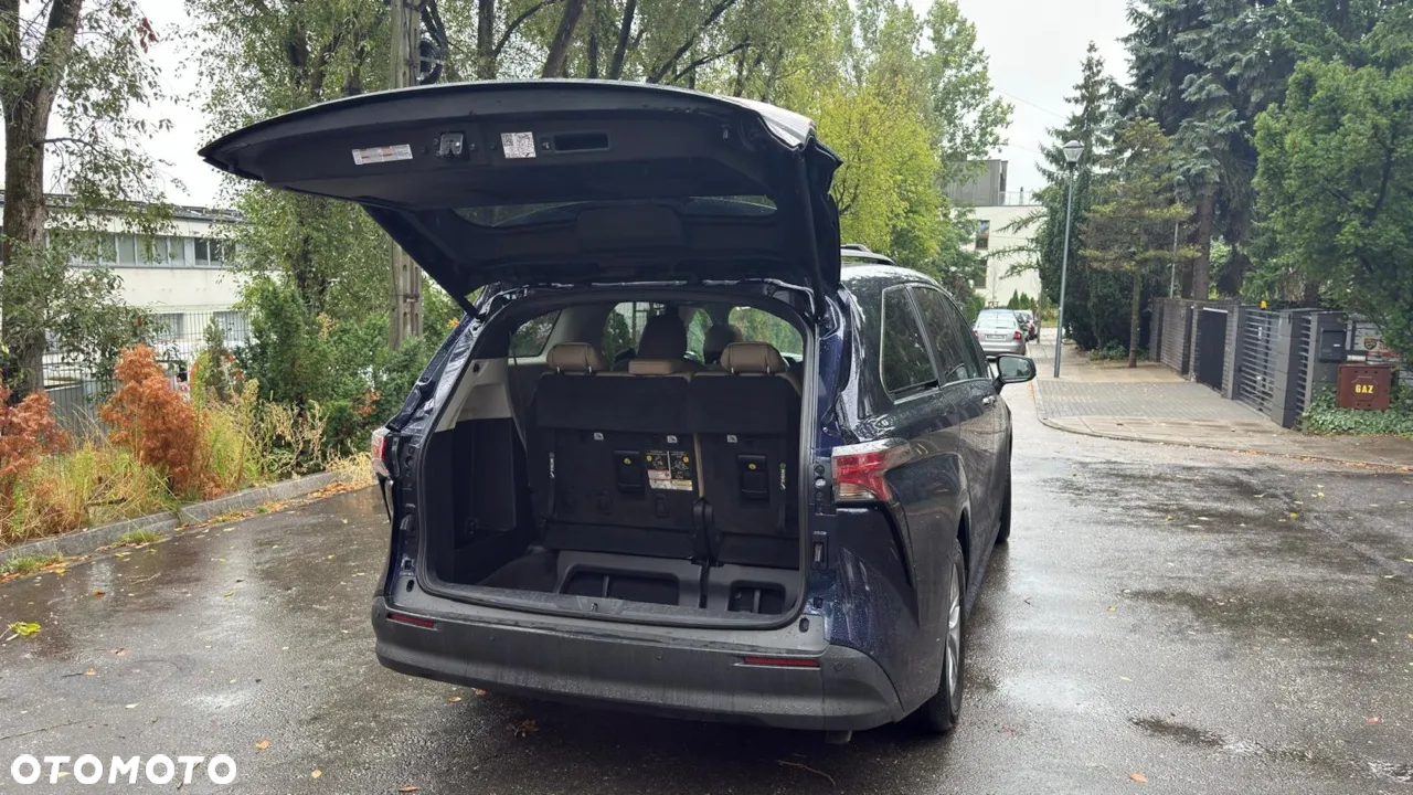 Toyota Sienna 3.5 V6 LE AWD - 6