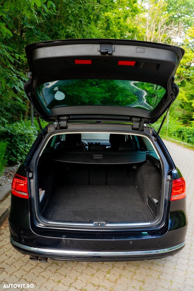 Volkswagen Passat 2.0 TDI Comfortline DPF DSG - 24
