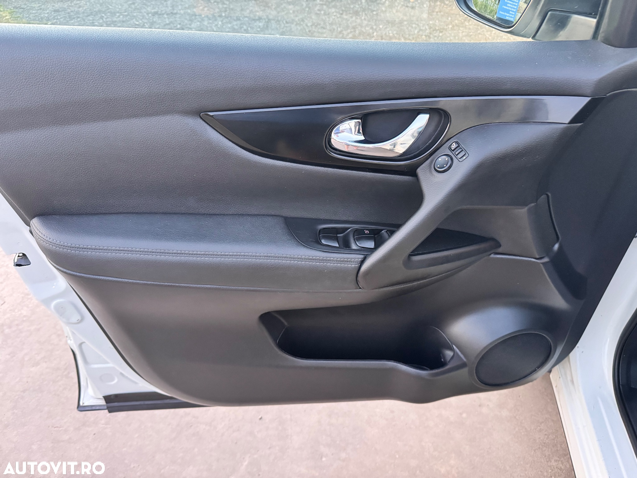 Nissan Qashqai 1.6 DCI TEKNA - 21