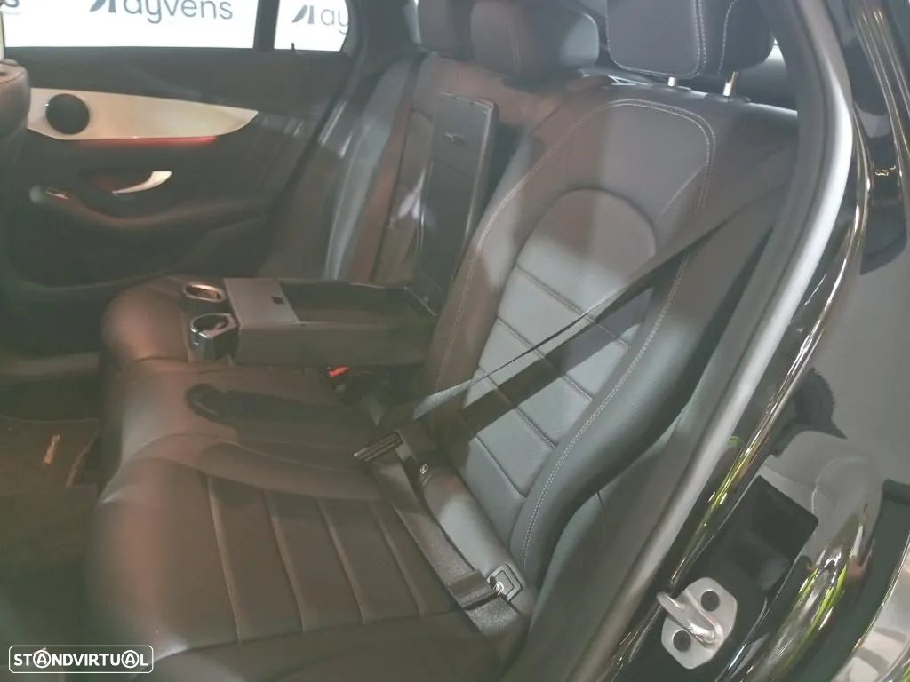 Mercedes-Benz GLC 300 e Coupé 4Matic - 10