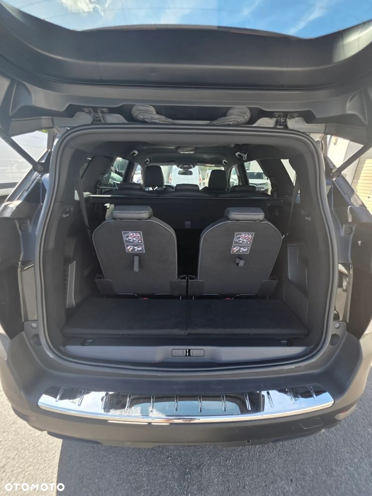 Peugeot 5008 - 22