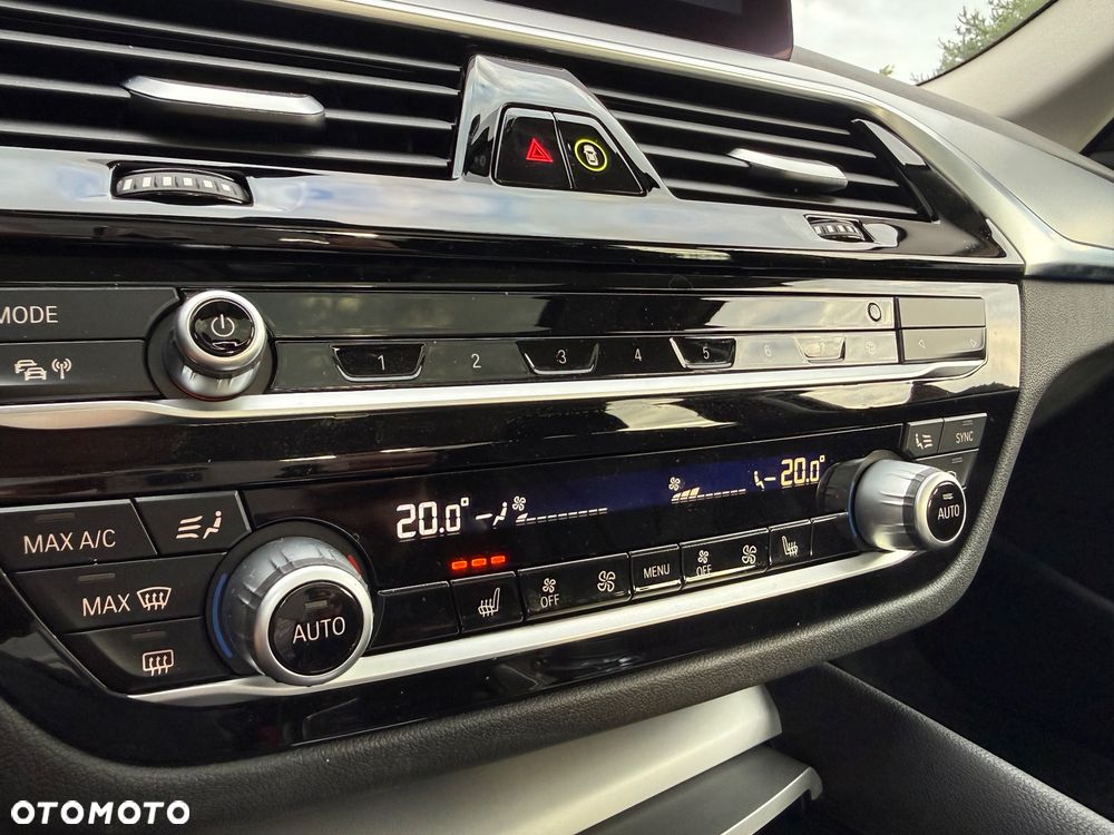 BMW Seria 5 530e M Sport sport - 34