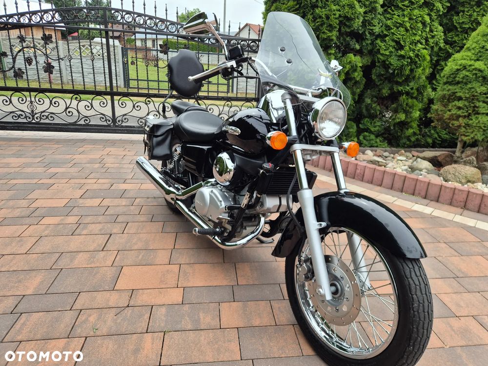 Honda Shadow - 4