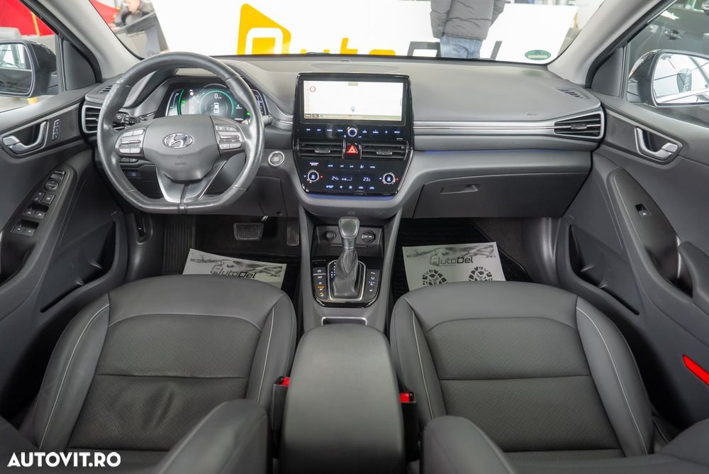 Hyundai IONIQ 1.6 GDI Premium - 16