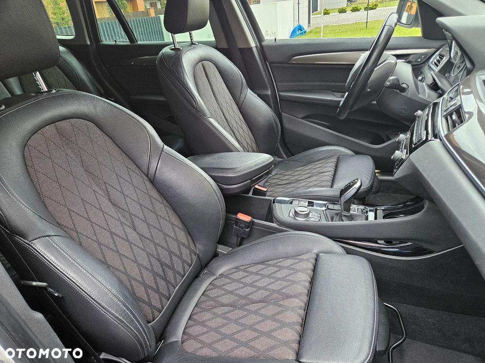 BMW X1 sDrive18i xLine - 10