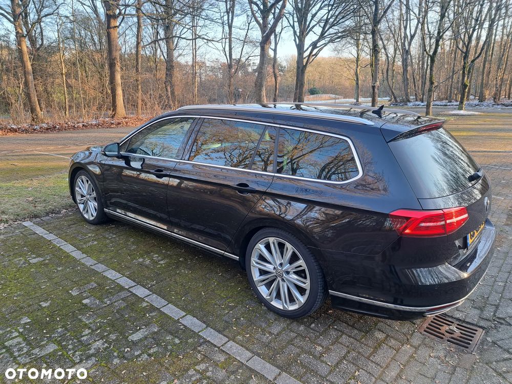 Volkswagen Passat - 3