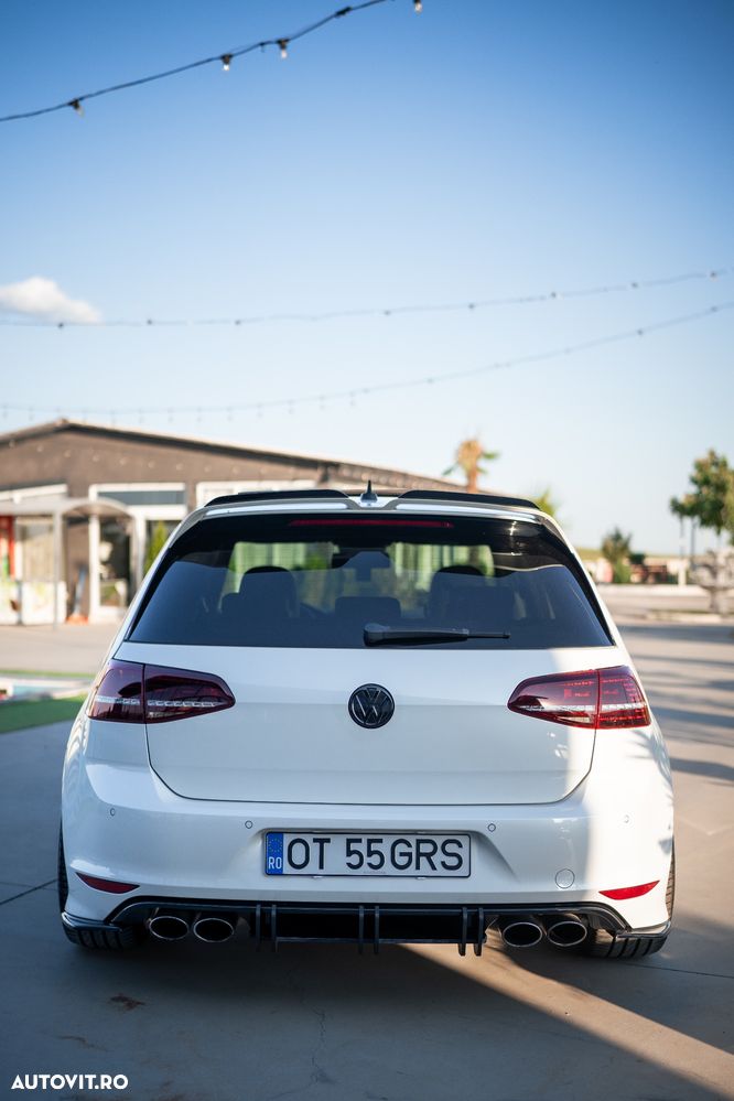 Volkswagen Golf 2.0 TSI DSG R - 10