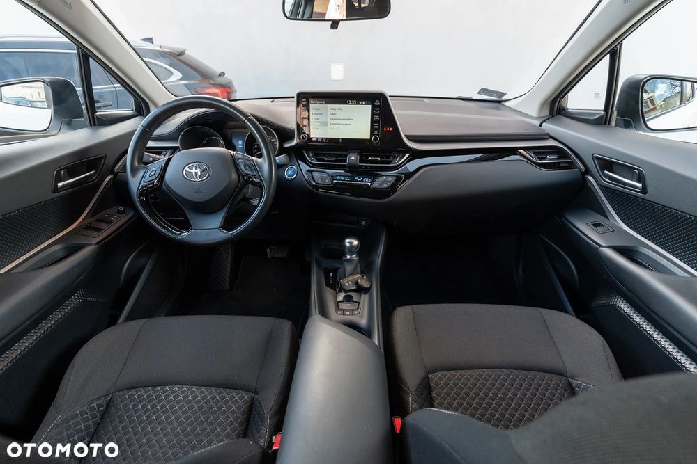 Toyota C-HR - 21