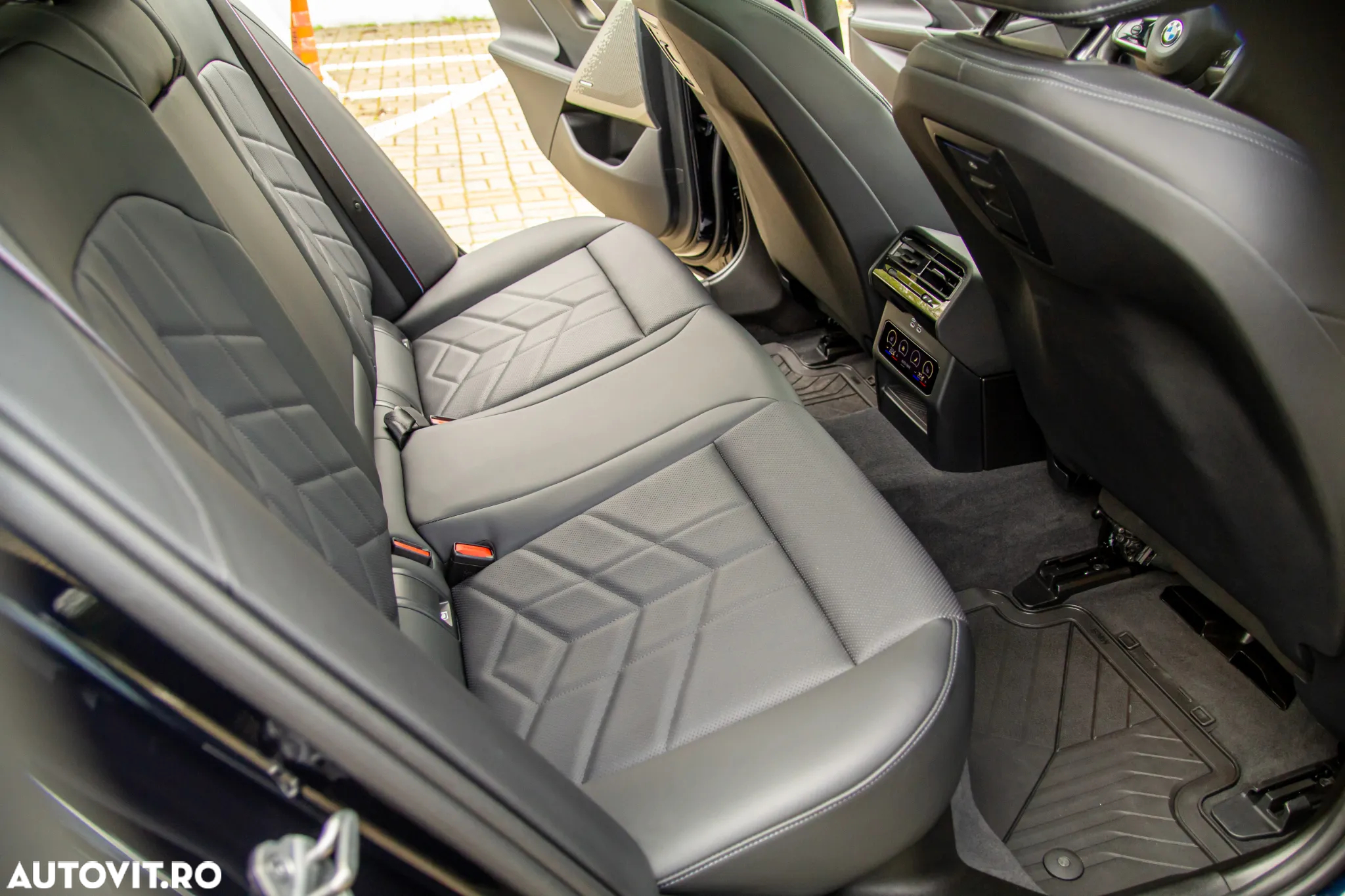 BMW Seria 5 520i Aut. - 17