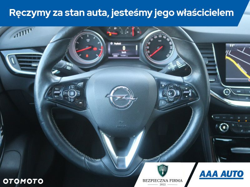 Opel Astra - 16
