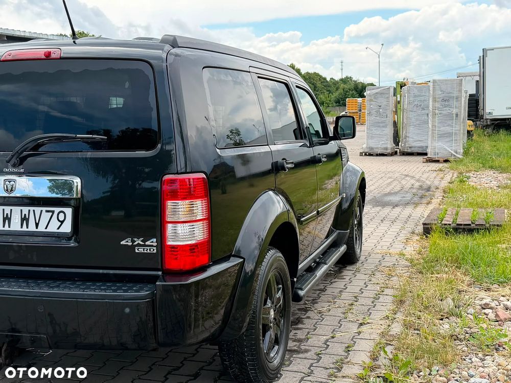 Dodge Nitro 2.8 CRD SXT - 7