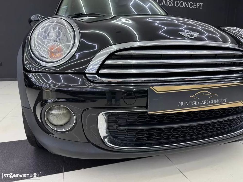 MINI 3 Portas One D - 10