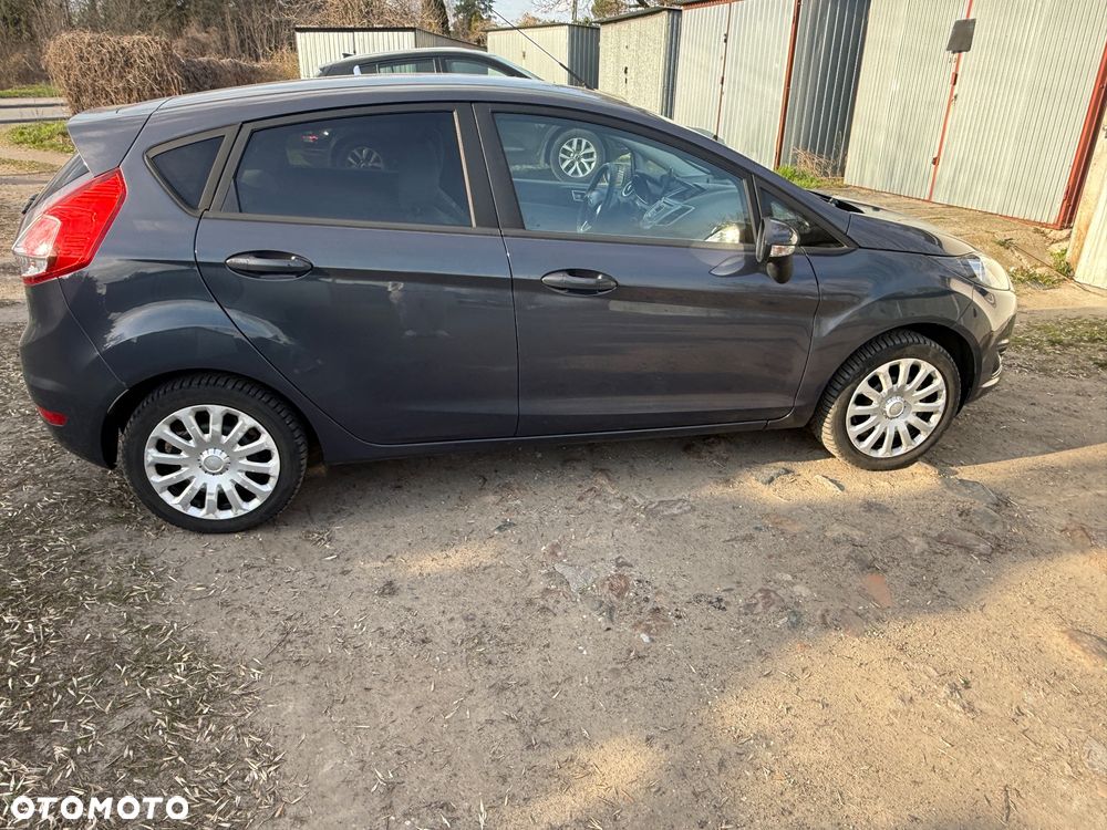 Ford Fiesta 1.5 TDCi Trend - 14