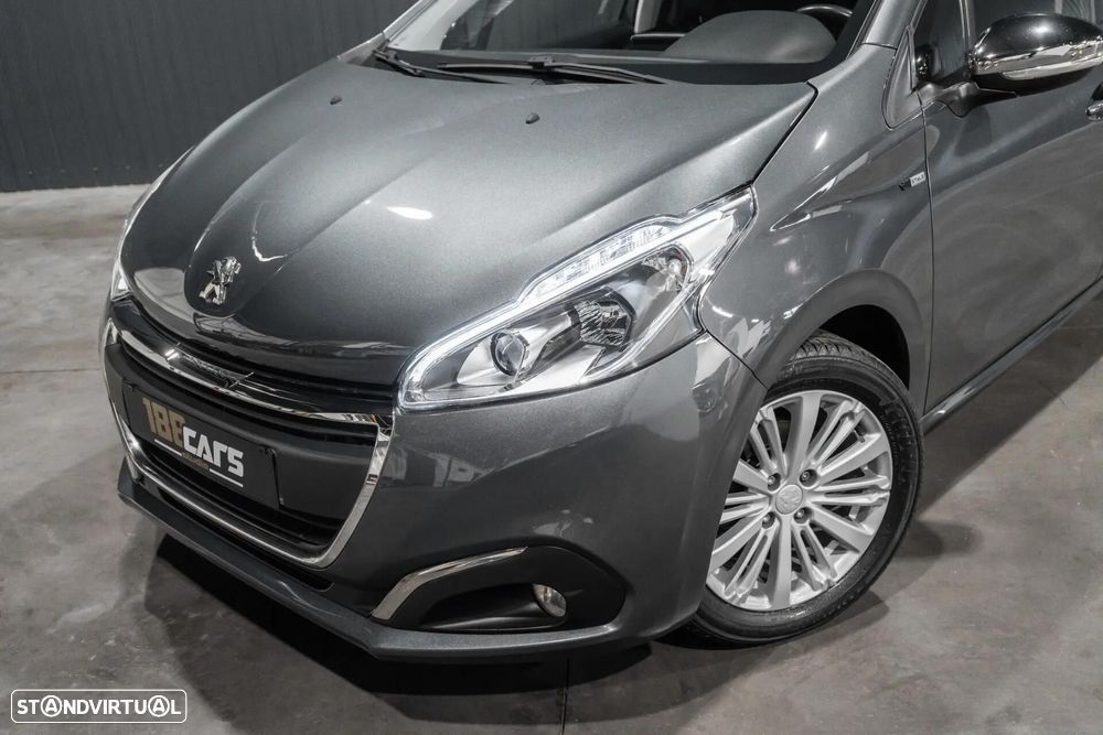 Peugeot 208 - 32
