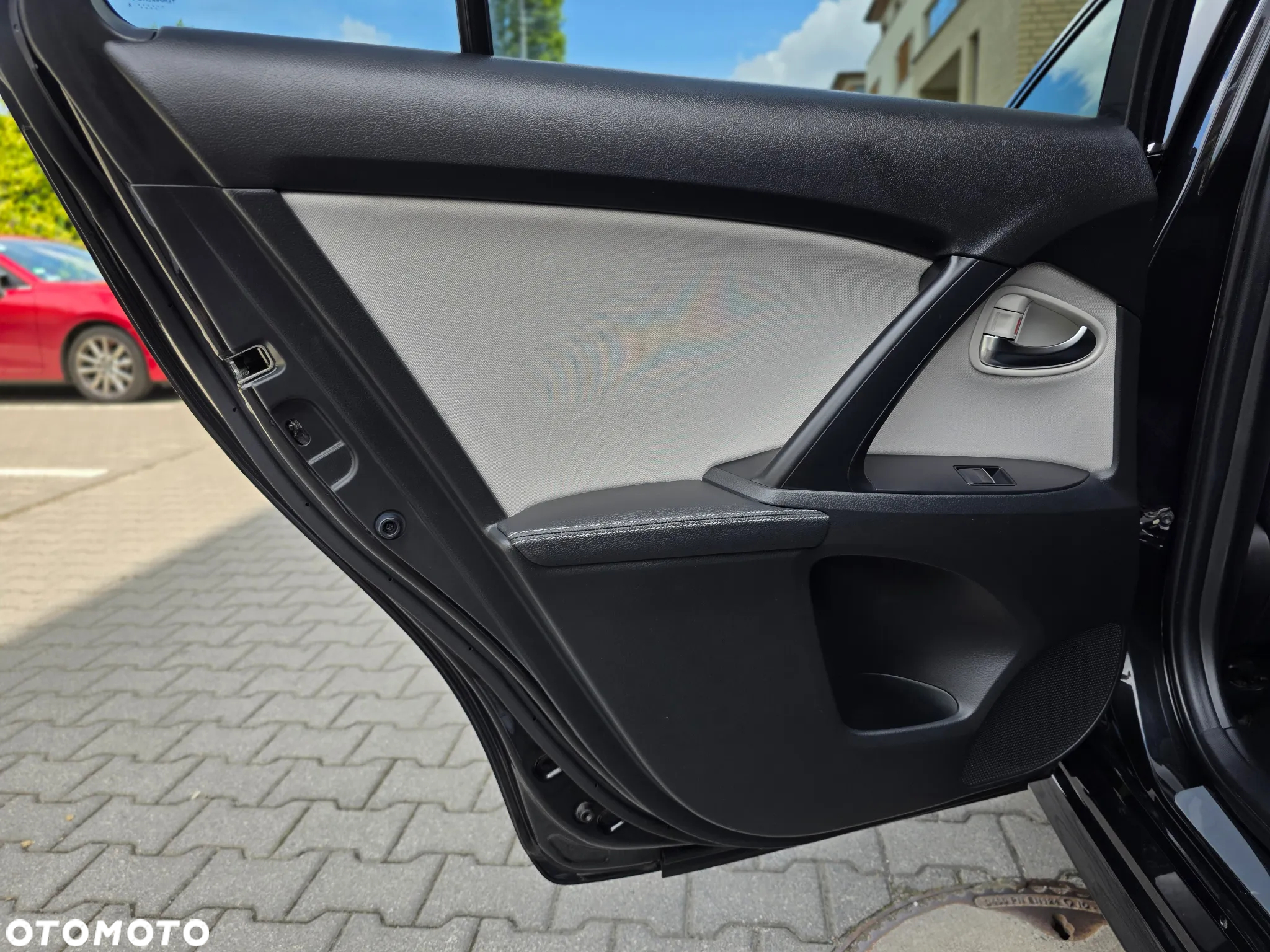 Toyota Avensis Touring Sports 1.8 Team Deutschland - 21