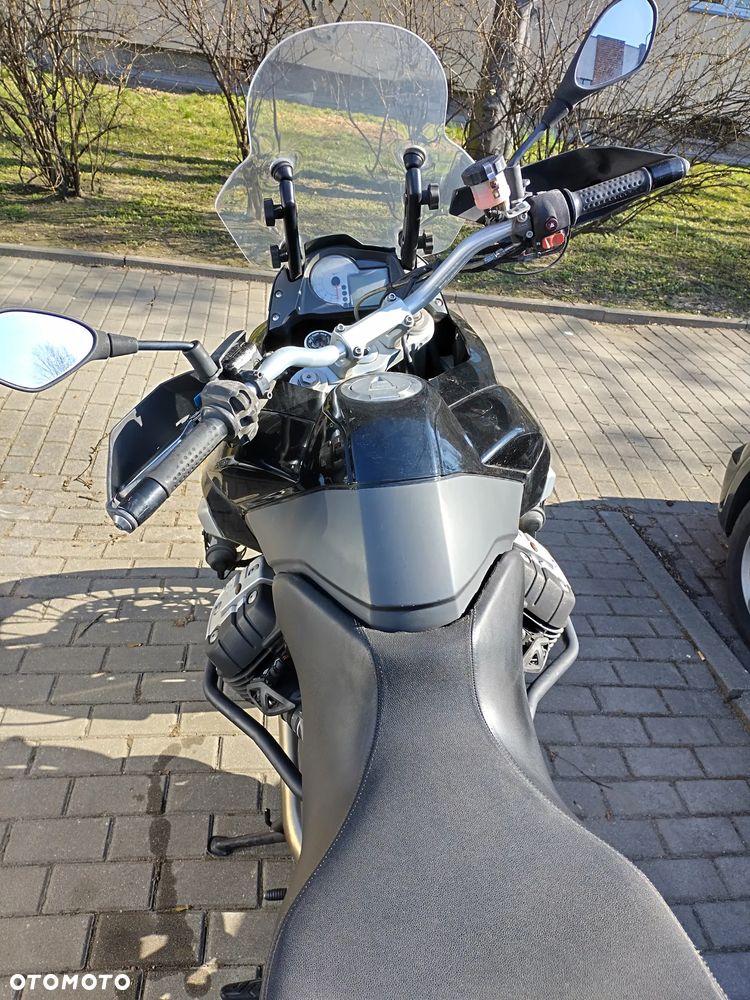 Moto Guzzi Stelvio - 5