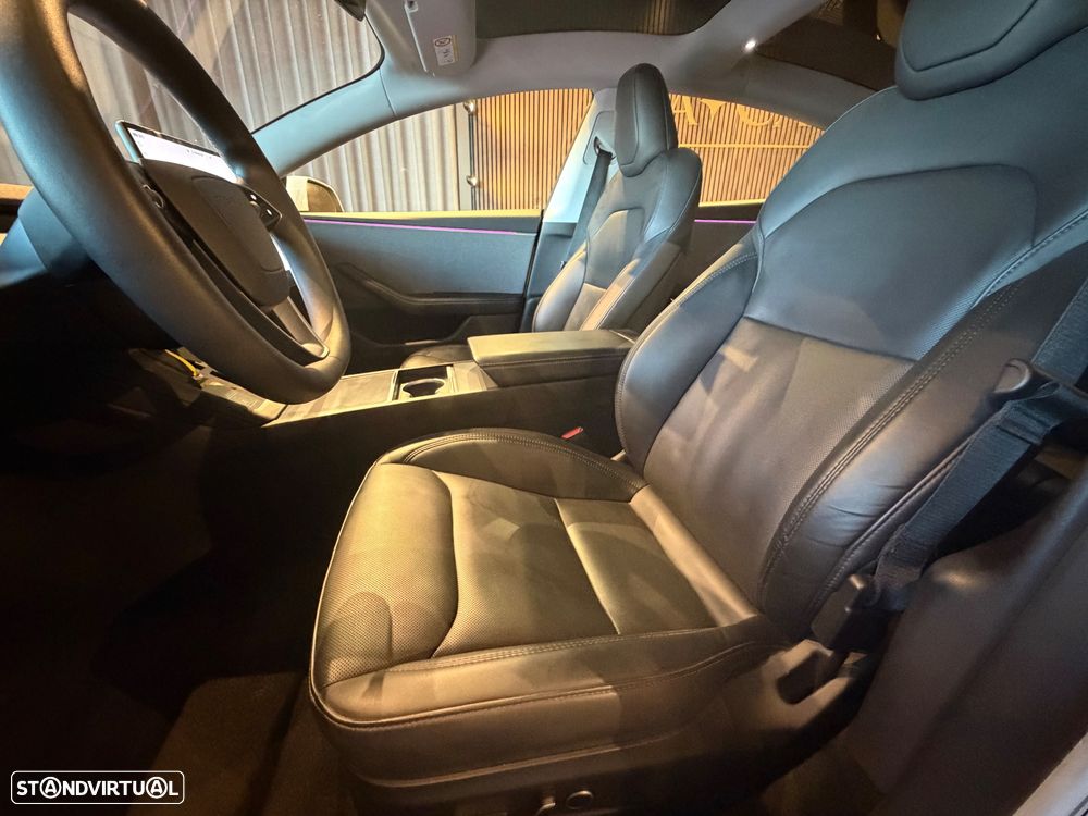 Tesla Model 3 Tração Traseira Premium - 23