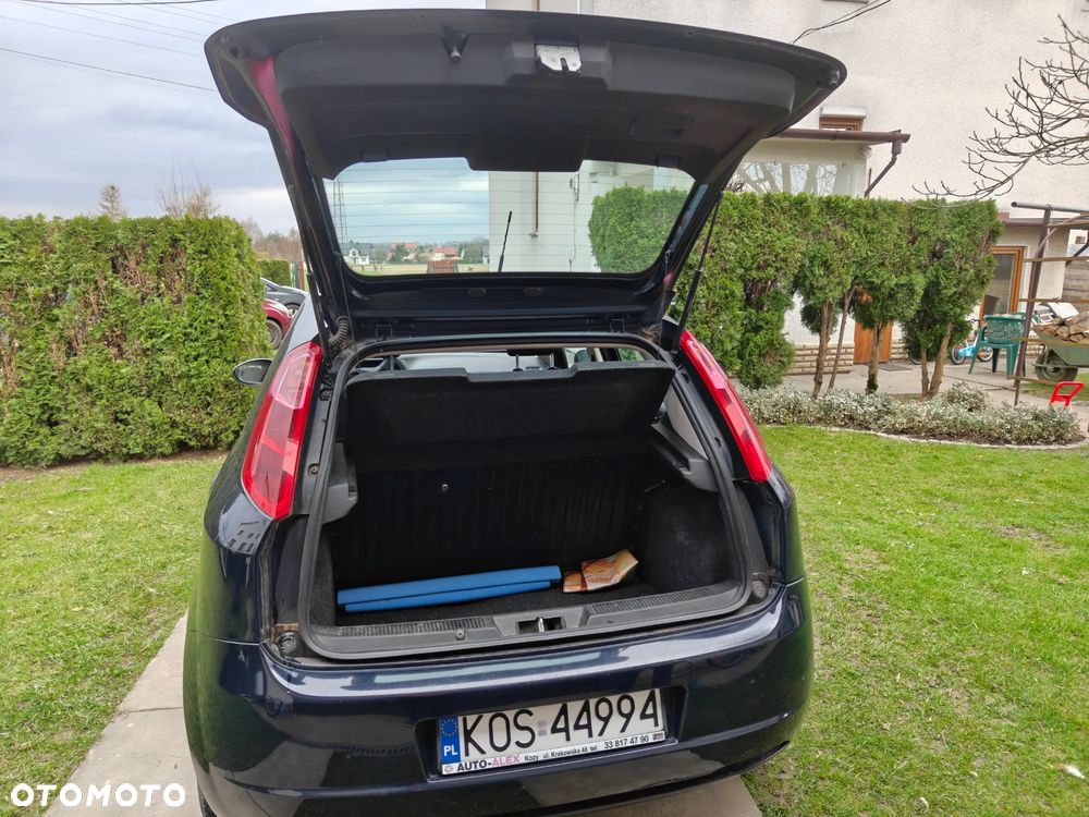 Fiat Grande Punto - 5