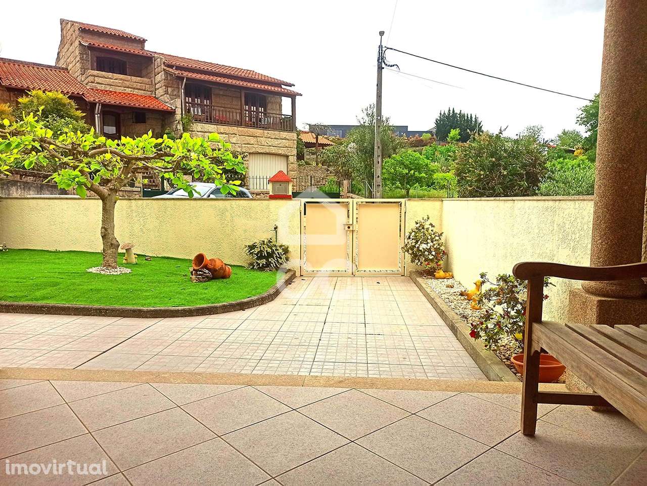 Moradia T3 com Jardim em Basto - Grande imagem: 5/54