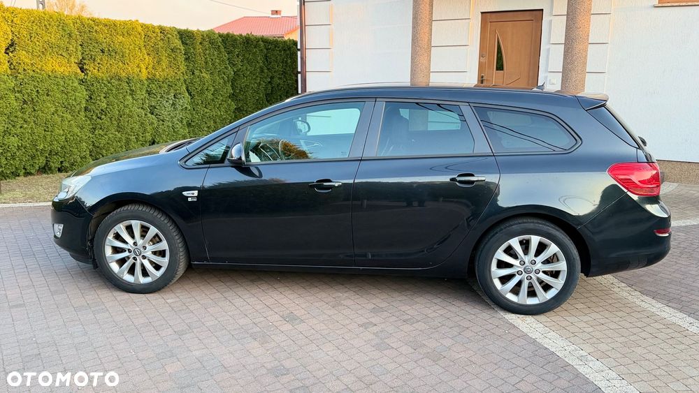 Opel Astra 1.7 CDTI DPF 150 Jahre - 6