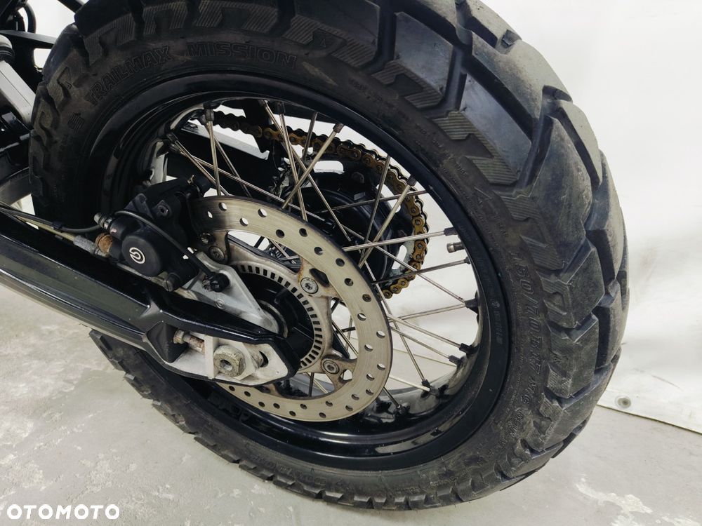 BMW GS - 25