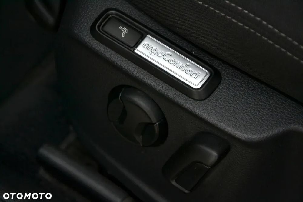 Volkswagen Passat Variant 1.8 TSI BMT Comfortline DSG - 22