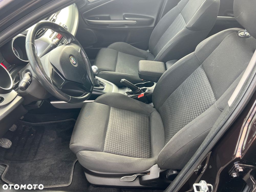 Alfa Romeo Giulietta - 11