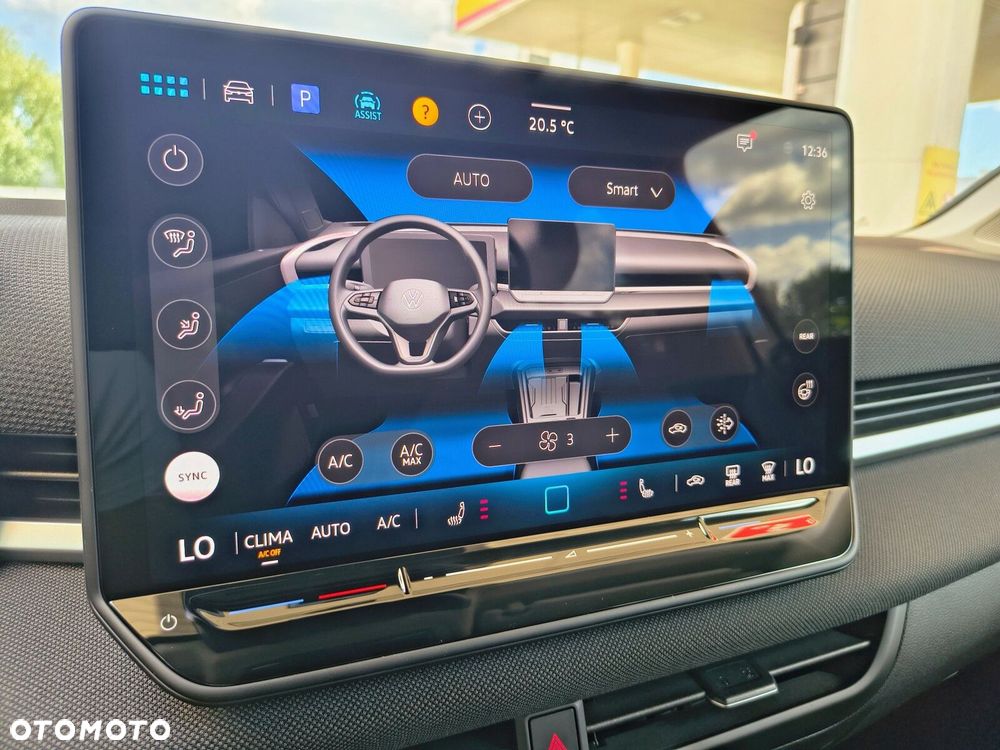 Volkswagen T-Roc 1.5 eTSI Life DSG - 17