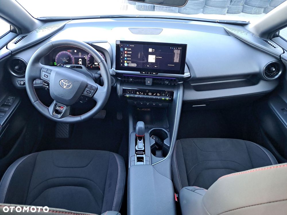 Toyota C-HR - 13