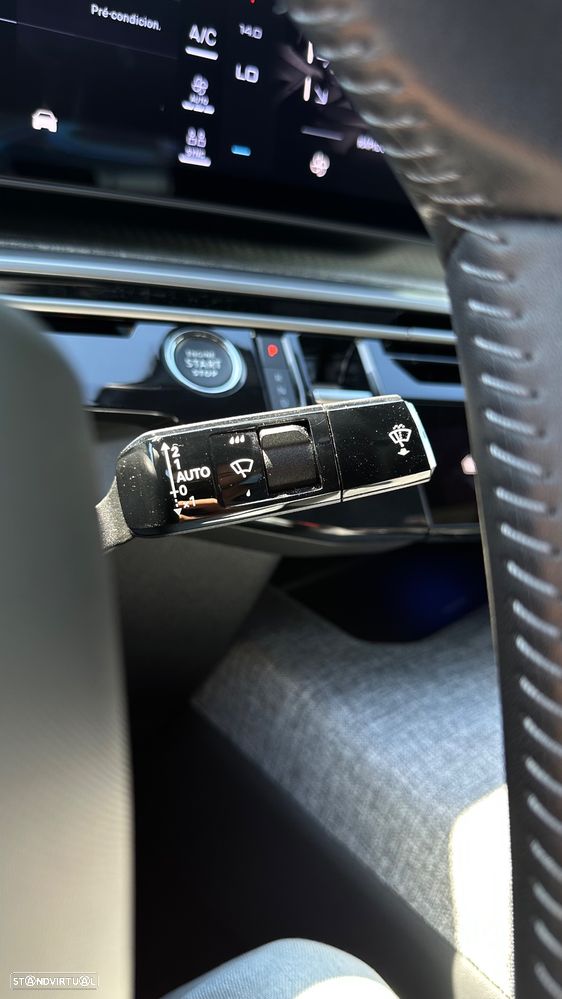 Peugeot E-3008 73 kWh Allure - 33