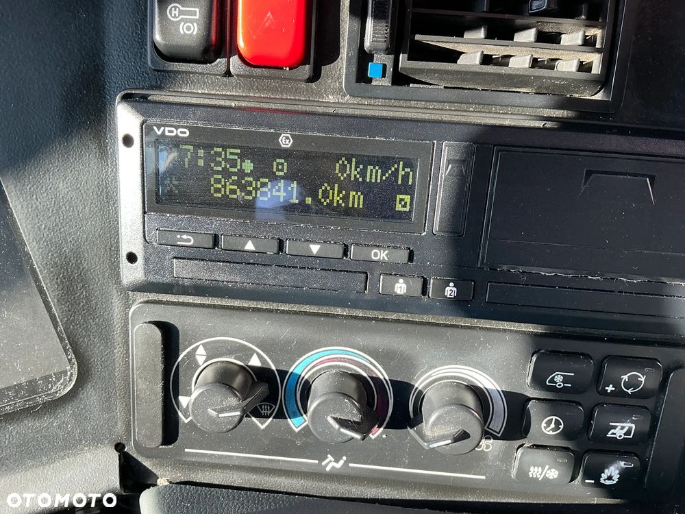 Mercedes-Benz INTOURO m - 38